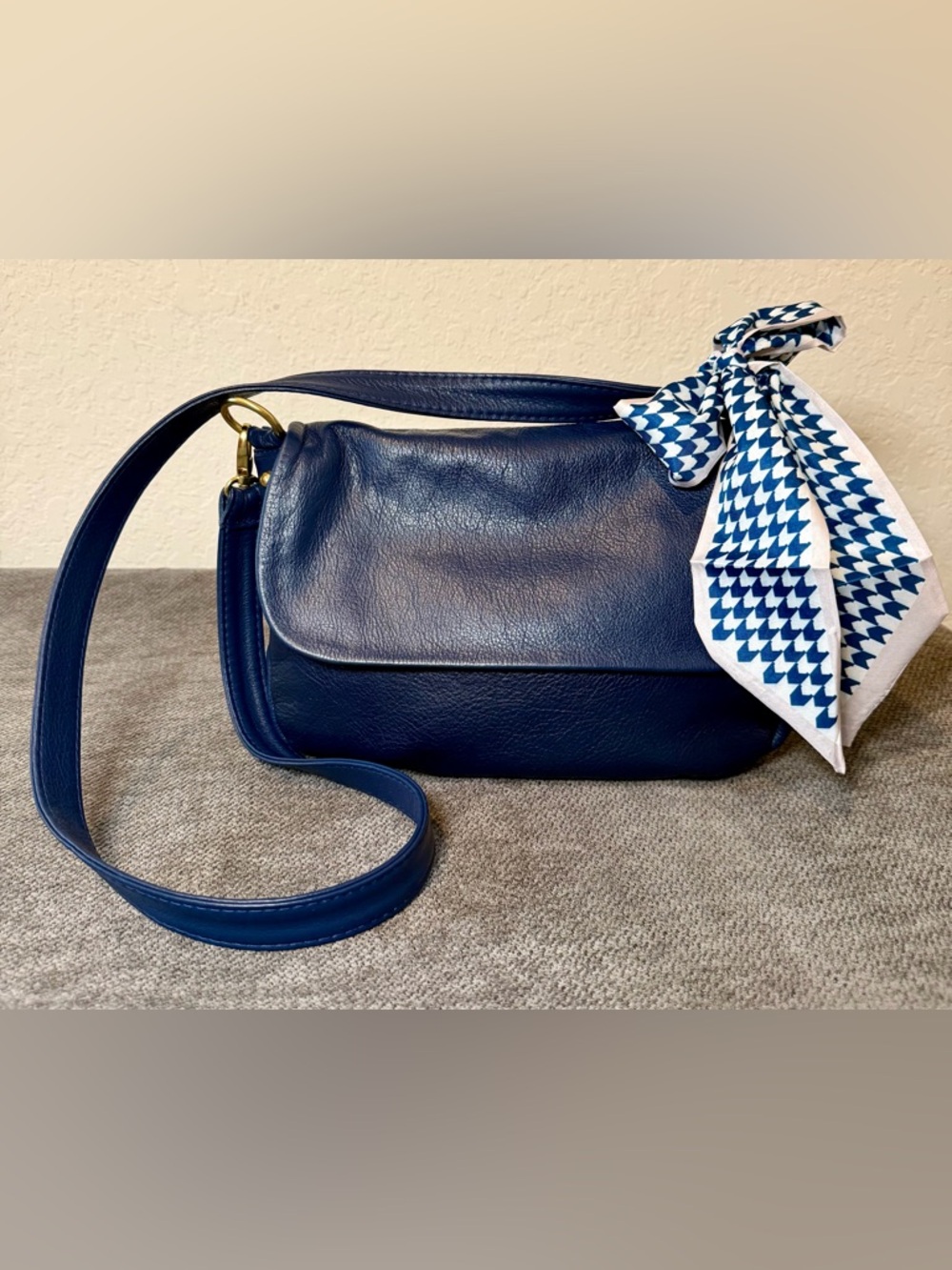 The SAS Olivia vintage Navy blue shoulder handbag - Picture 2 of 11